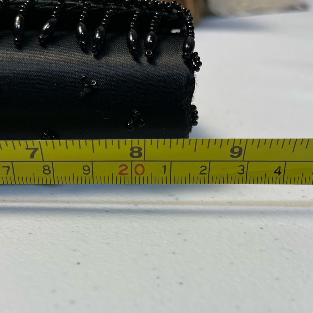 Elegant Black Beaded Clutch - Picture 7 of 8